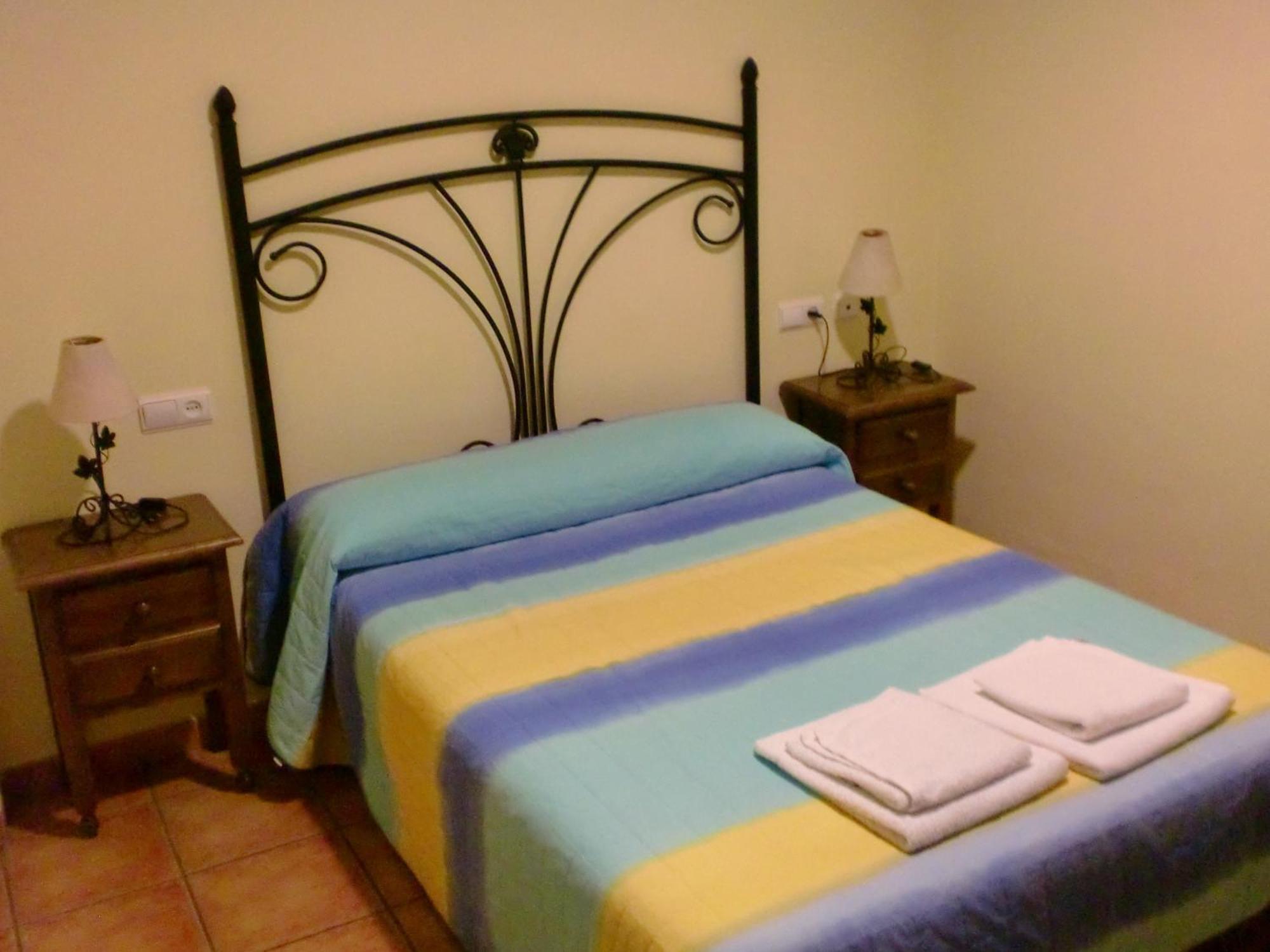 Hostal Las Tres Jotas Alcaracejos Chambre photo