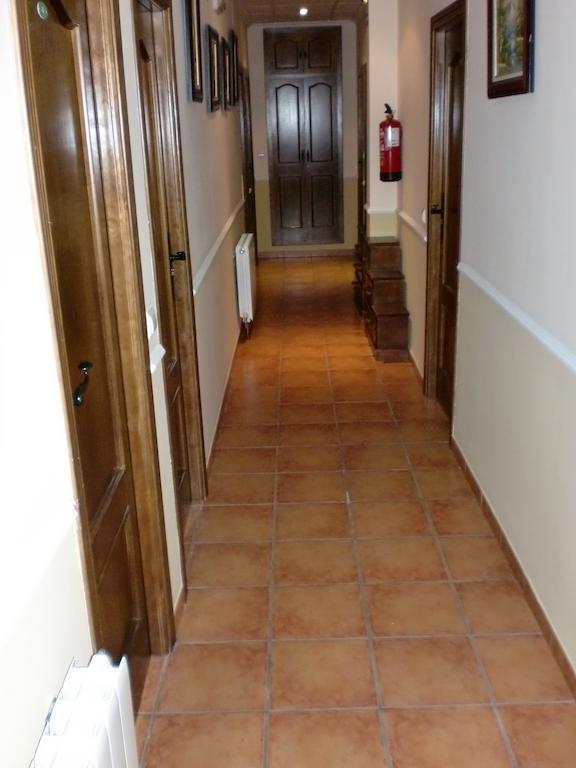 Hostal Las Tres Jotas Alcaracejos Extérieur photo