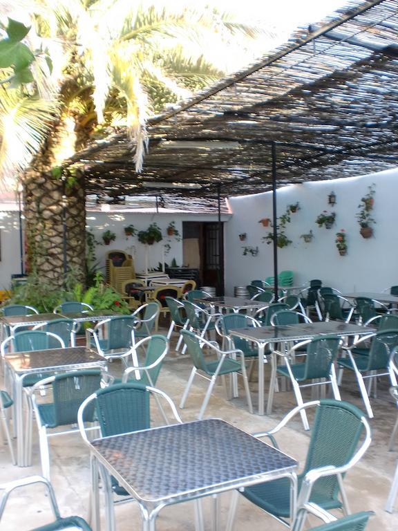 Hostal Las Tres Jotas Alcaracejos Extérieur photo