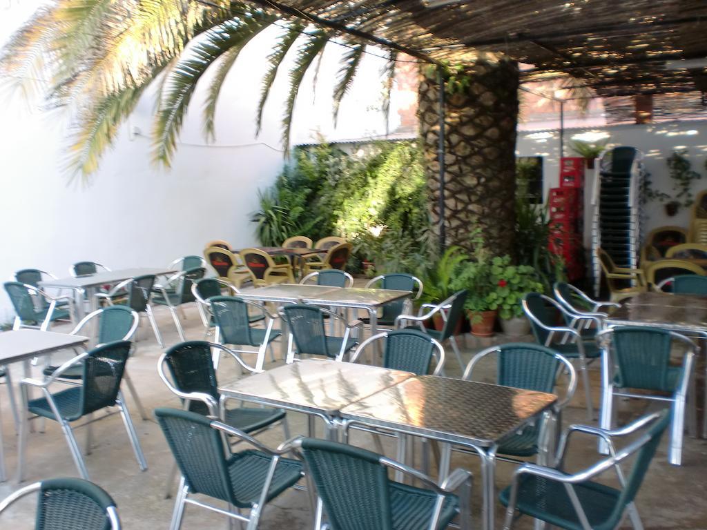 Hostal Las Tres Jotas Alcaracejos Extérieur photo