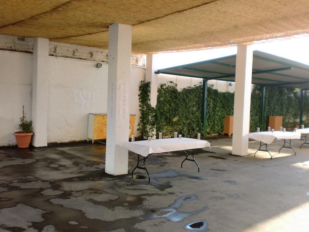 Hostal Las Tres Jotas Alcaracejos Extérieur photo